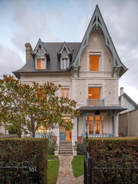 Villa Berry : maison chic avec jardin à Deauville